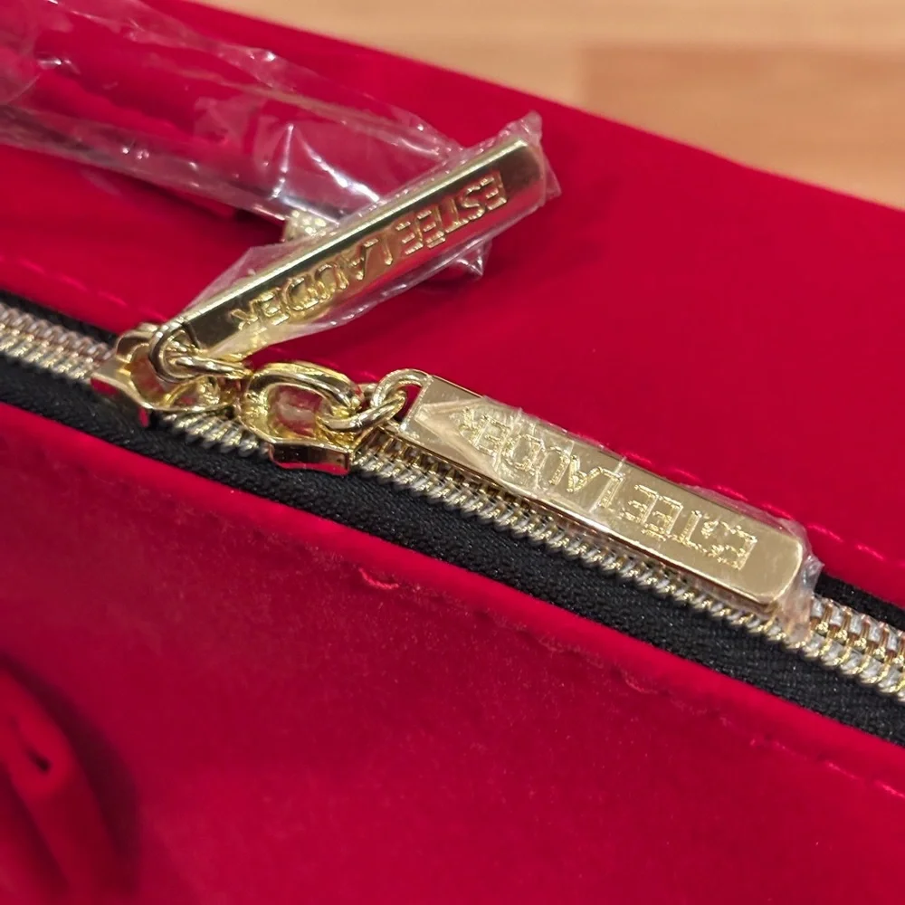 Estee Lauder Large  Red Bow Makeup Bag‎